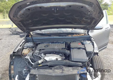 2020 Mercedes-Benz Glb 250 4Matic из США, поврежденный, VIN WDC4M4HB9LW006992